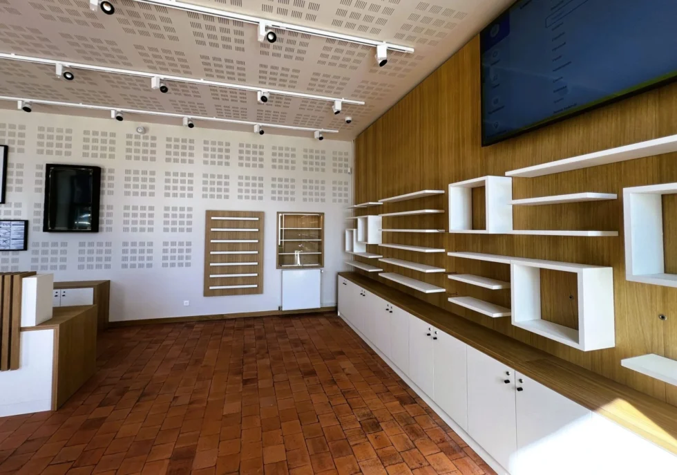 Rangement intégré réalisé sur mesure